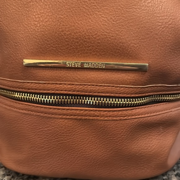 Steve Madden brown pebbled soft vegan leather backpack bag EUC - Picture 2 of 16